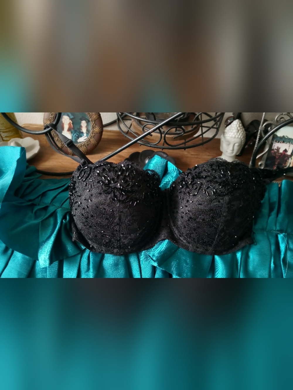 Victoria's Secret Black Beaded Lace Push-Up Bra